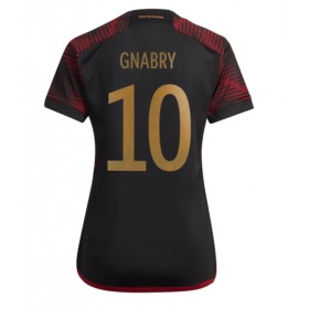 Tyskland Serge Gnabry 10 Kvinde Udebane VM 2022 - Fodboldtrøjer (S/S)